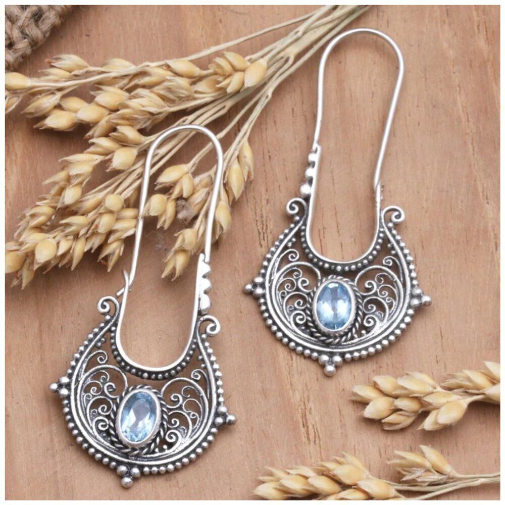 NWT Silver Plated Faux Blue Topaz Filigree Dangle Earrings Boho